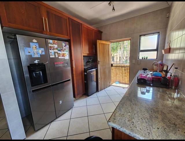 4 BEDROOM HOUSE FOR SALE IN MEYERSDAL